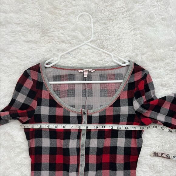 Victoria's Secret The Fireside Plaid Thermal Romper Pajamas Size M - Picture 3 of 7